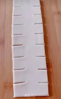 Make The date buns step 1