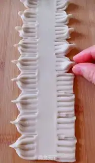 Make The date buns step 3