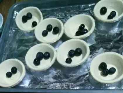 Make Blueberry balls step 7