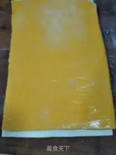 Make Double-coloured cloud rolls step 3