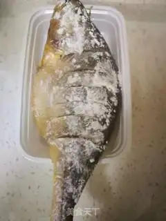 Make Red-hot yellowfish step 2