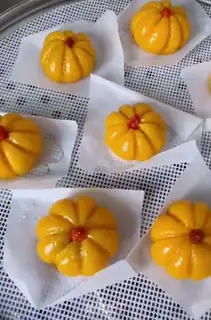 Make Pumpkin bag step 9