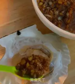 Make A garlic fan scallop step 8