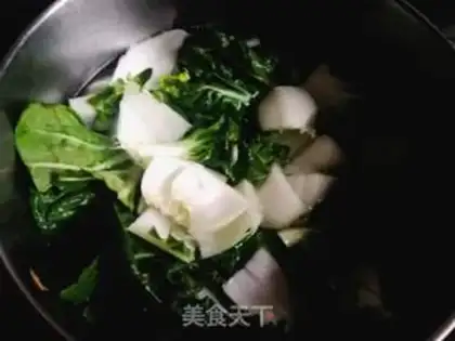 Make Pelican cabbage step 2