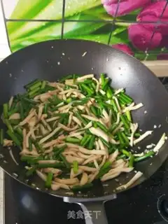 Make Garlic fried abalone step 8