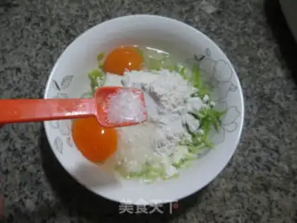 Make A radish duck eggcake step 3