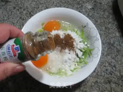 Make A radish duck eggcake step 4