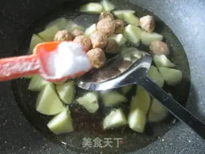 Make Spudball burning potatoes step 5