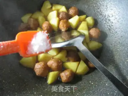 Make Spudball burning potatoes step 8