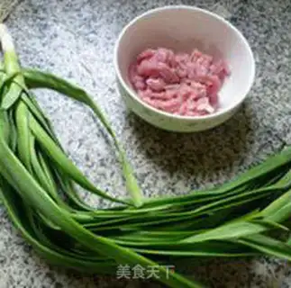 Make Scrawny licorice pasta step 1