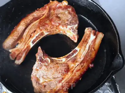 Make A lamb chop step 4