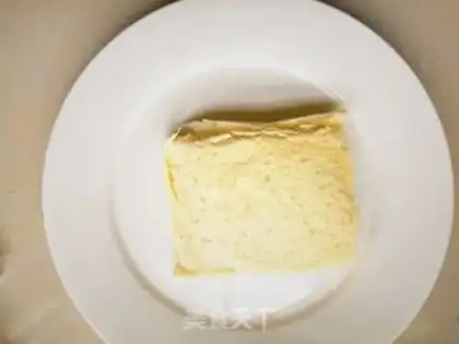 Make Banana milk toast step 3