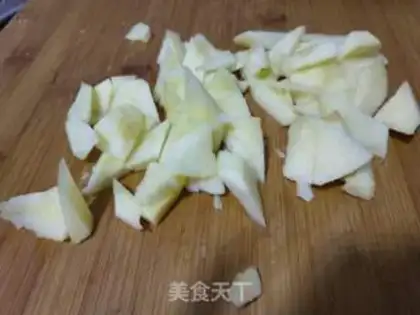Make Apple yogurt step 1