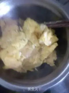 Make Tomato fried eggs step 3