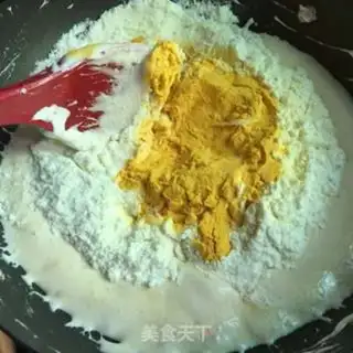 Make Pumpkin snow souffle step 5