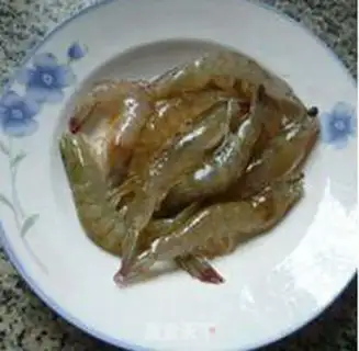 Make Shrimp noodles step 1