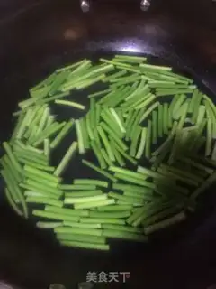 Make Garlic fried meatballs step 1