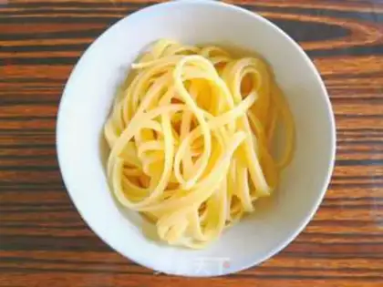 Make Shrimp cream pasta step 4
