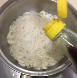 Make Simple cheese noodles step 7