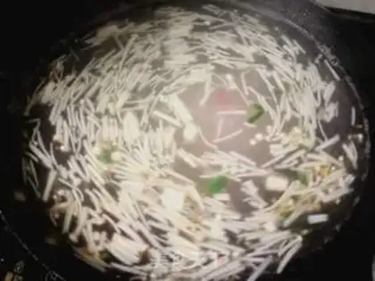 Make Spicy egg soup step 4