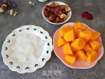 Make Pumpkin silver ears step 1