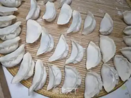 Make Meat dumplings step 19