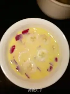 Make Fruit steamed eggs step 3