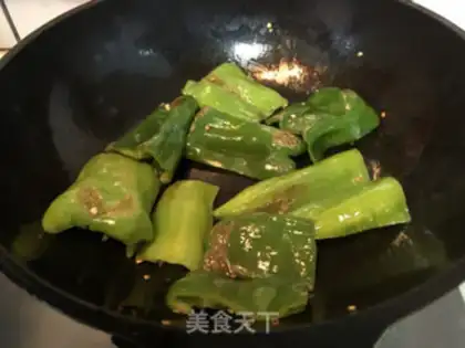 Make Cream peppers and eggs step 2