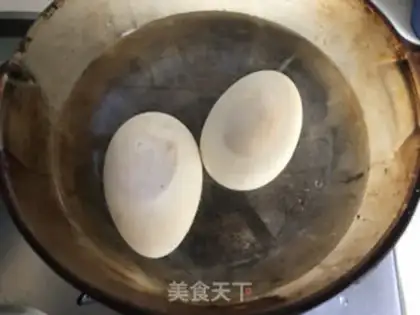 Make Goose eggs step 1