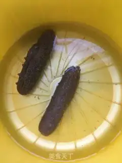 Make Bacon sea cucumber noodles step 0