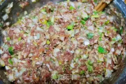 Make Beef onion dumplings step 3