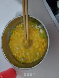 Make Onion corn fried eggs step 1