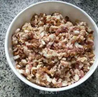 Make Dolls, chicken, chicken, meat dumplings step 9