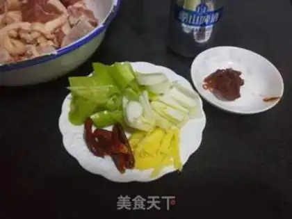 Make Spicy beer duck step 1