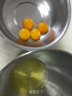 Make A flower cake step 1