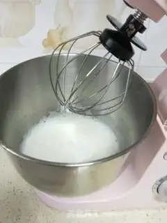 Make A flower cake step 9