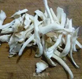 Make Pumpkin-skinned noodles step 5