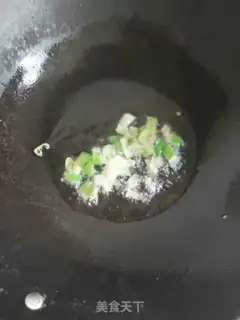 Make Pepper fried chicken meat step 1