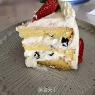 Make Black gallons with cream cakes step 11
