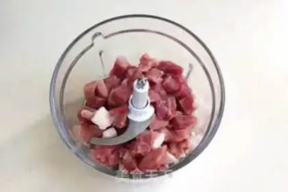 Make Fried meatballs step 1