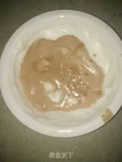 Make Chifeng chocolate cake step 17