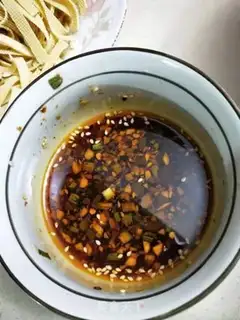 Make Soybeans with golden needle mushrooms step 8