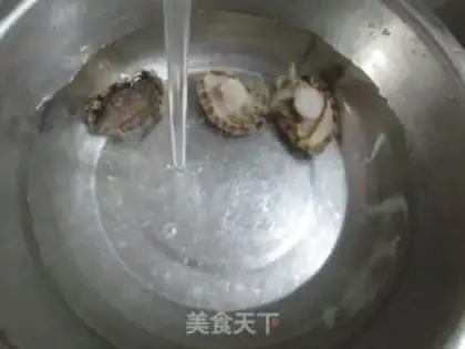 Make The abalone burns potatoes step 1