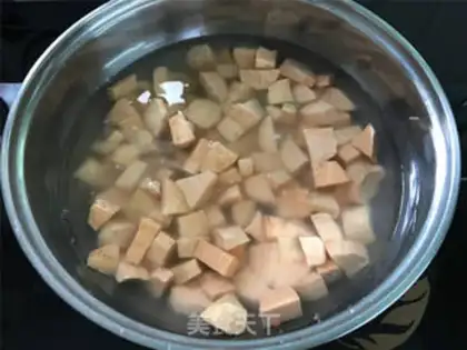 Make Cinnamon potato soup step 2