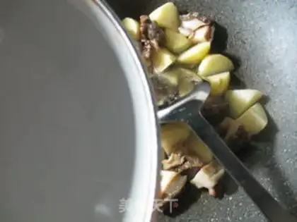 Make The abalone burns potatoes step 6