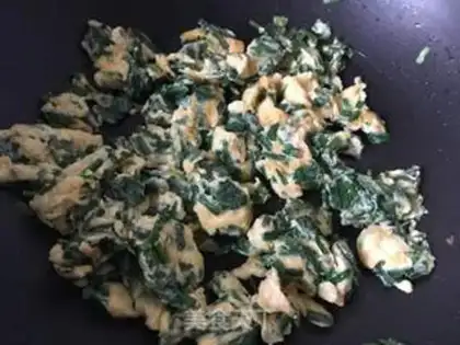 Make Scrambled eggs step 4