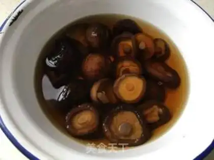 Make Tofu with mushrooms step 0