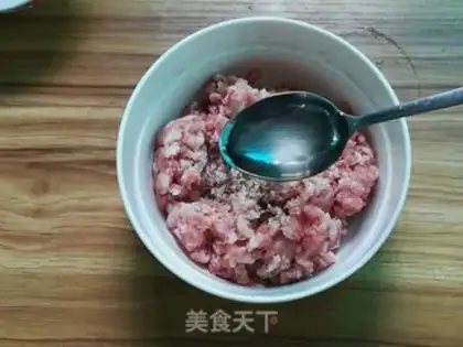 Make Meatball salad step 2
