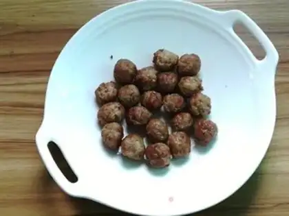 Make Meatball salad step 7