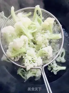 Make Sour omelet step 1